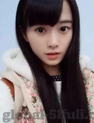 成人人妻视频-成人人妻视频，探索现代家庭关系中的情感与责任