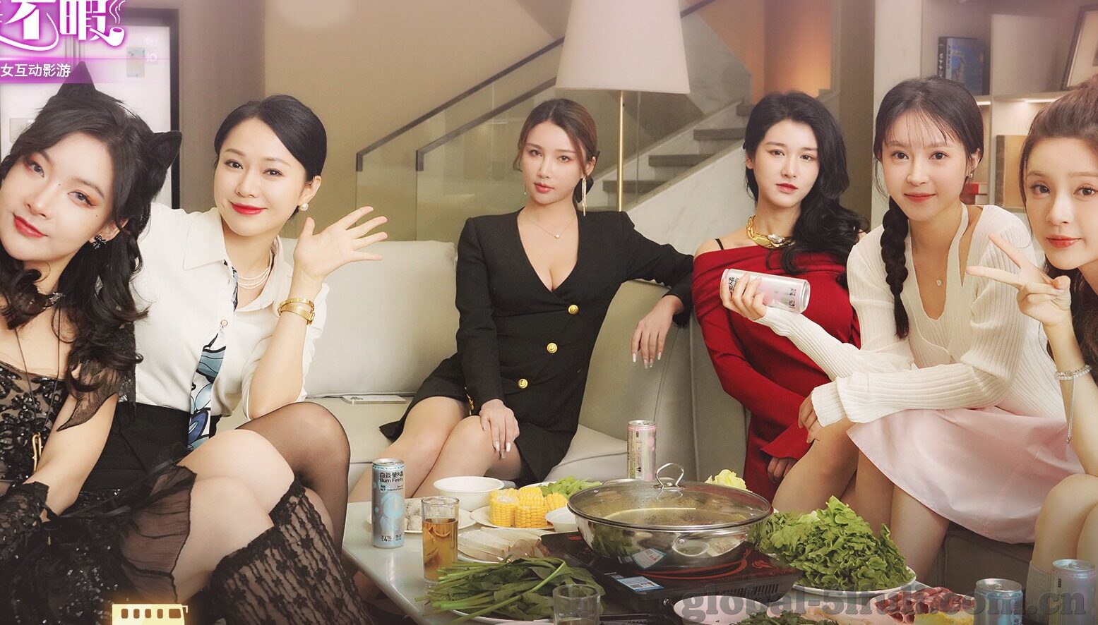 久久精品熟女亚洲av麻豆三国-亚洲熟女风情的独特魅力，久久精品与麻豆三国的深度观照