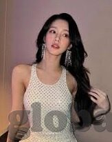 人妻撅起圆润的肥臀-人妻的柔美曲线，一抹温婉的臀部风情